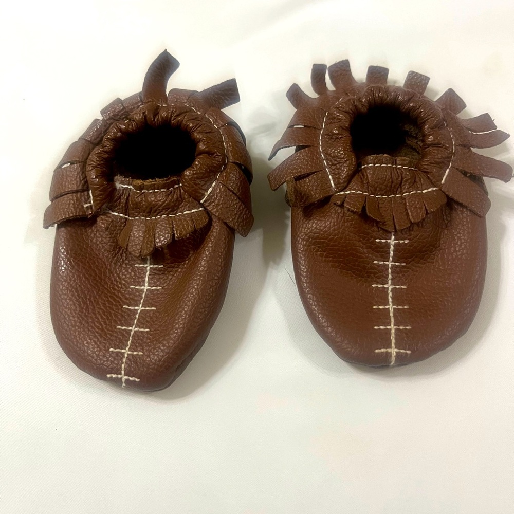 Football brown Infant leather moccasins